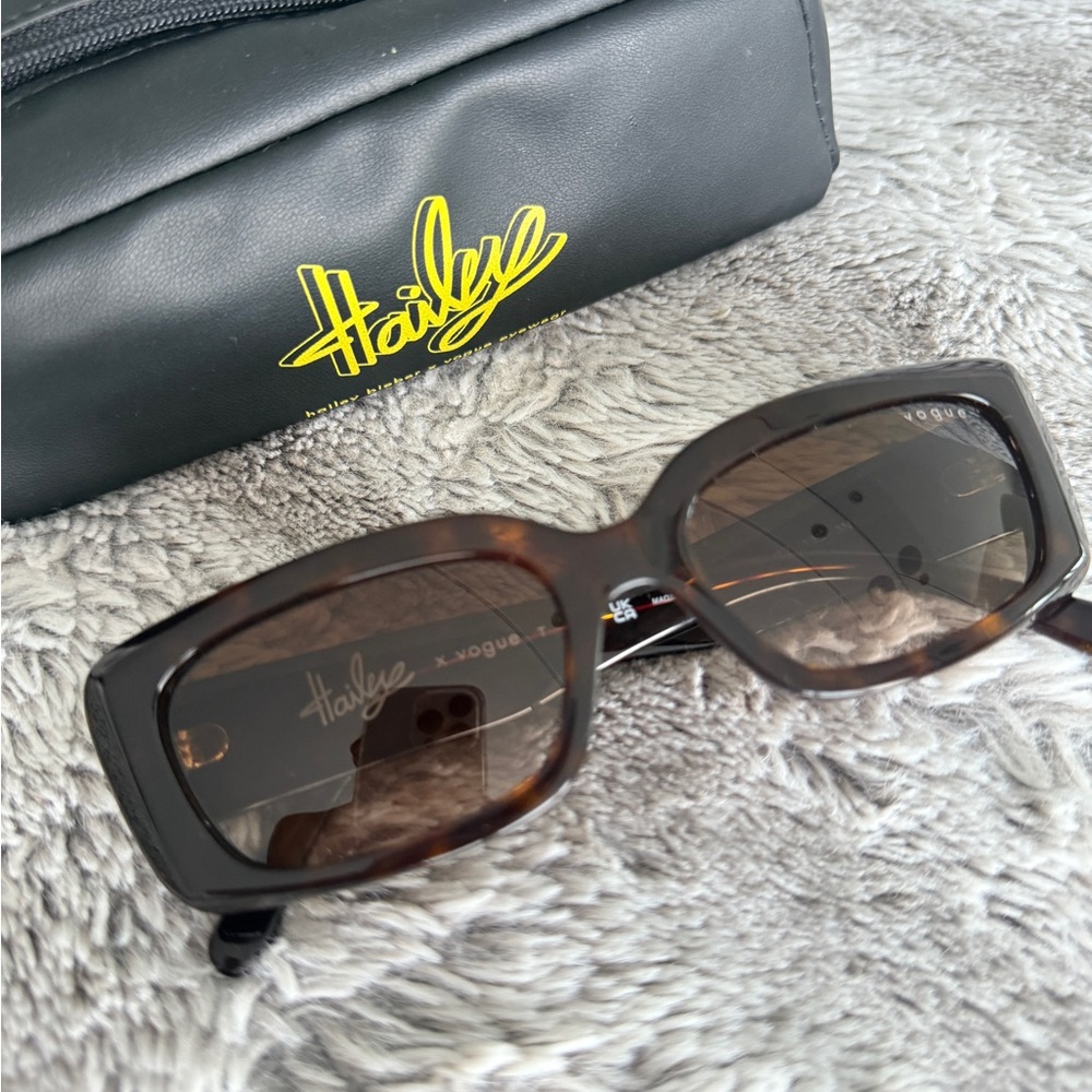 Hailey Beiber x Vogue Eyewear Tortoise Sunglasses